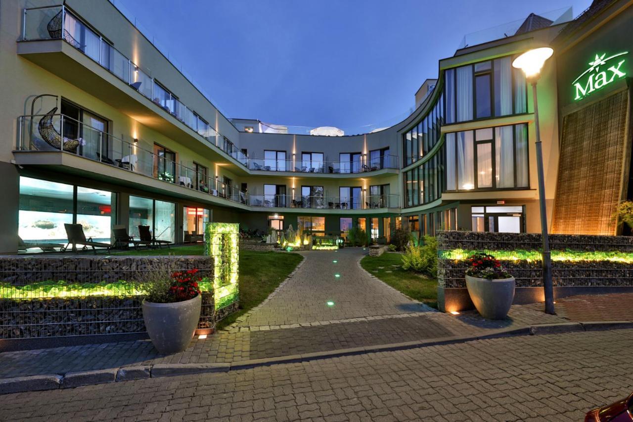 Max Health Resort Spa أوسترونيه مورسكية المظهر الخارجي الصورة
